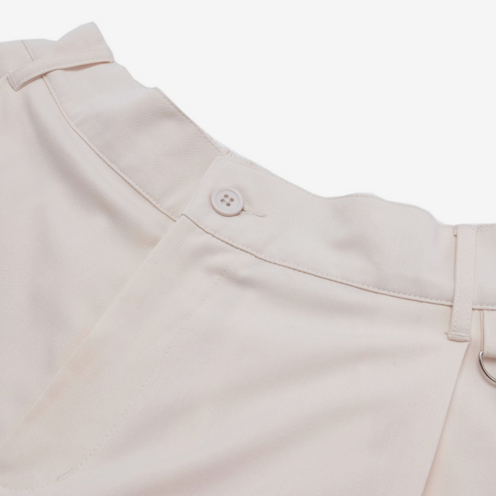 STUDENTS GOLF - STUDENTS GOLF Men's Calculus Baggy Slack Pleated Shorts - The Agora Bangkok